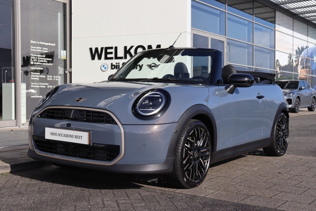 MINI Cabrio Cooper C Automaat / Favoured / Pakket L / 18" Ni, Auto's, Mini, 1998 cc, 15 km/l, Gebruikt, 4 stoelen