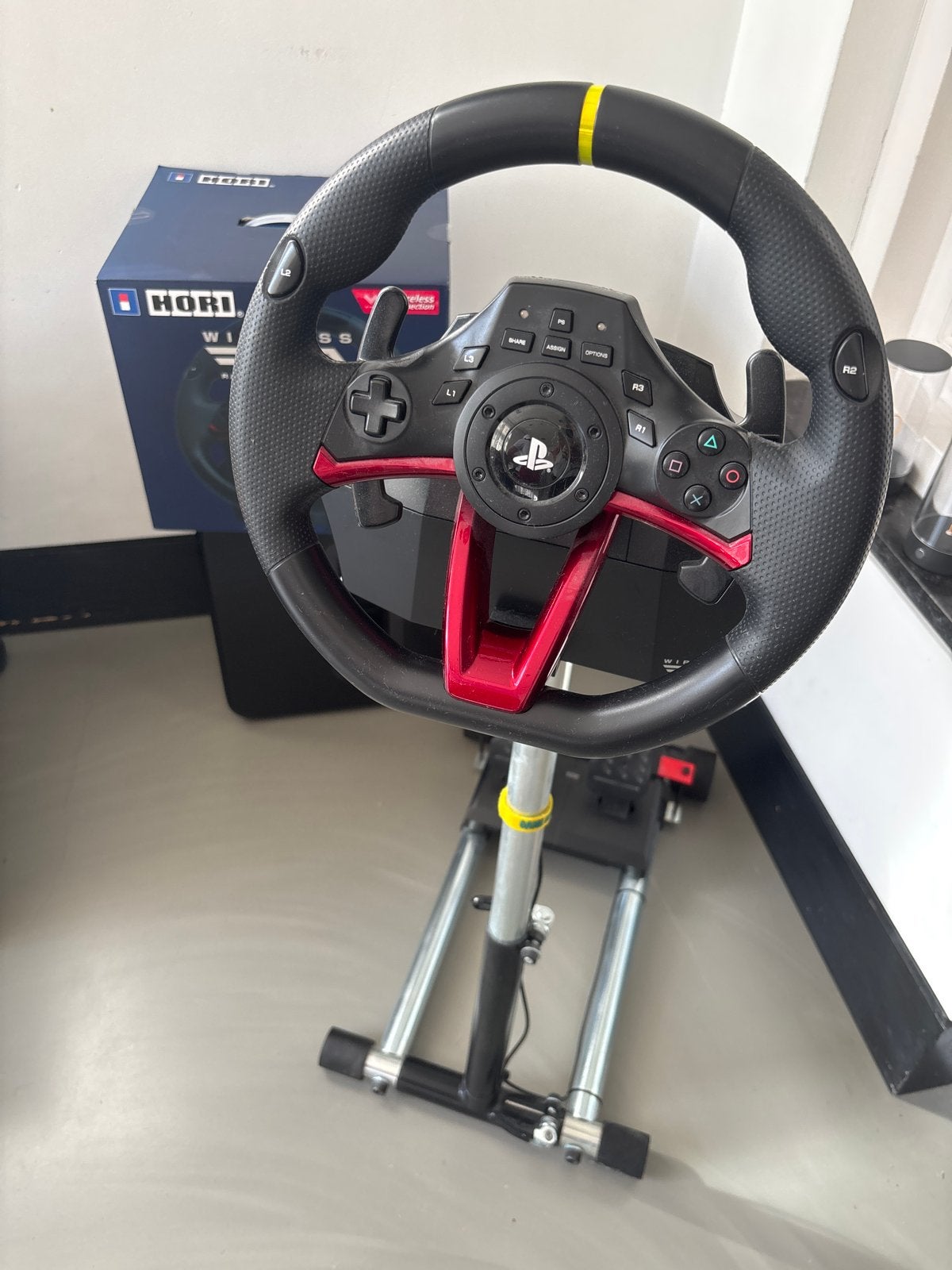 HORI Racing Wheel Apex voor PS4/PS3/PC met Wheel Stand Pro, Ophalen, 1 speler, Racen en Vliegen, Zo goed als nieuw