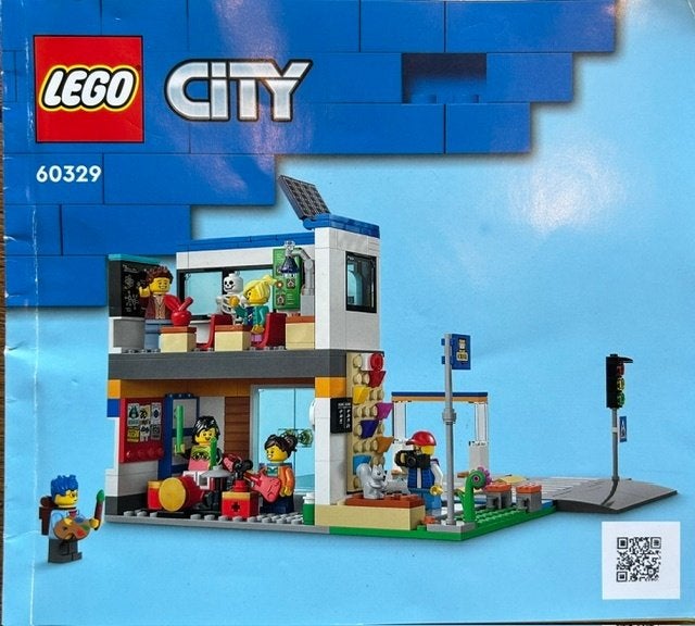 Lego Town "School Day" nr. 60329, Kinderen en Baby's, Speelgoed | Duplo en Lego, Compleet, Gebruikt, Overige thema's, Lego