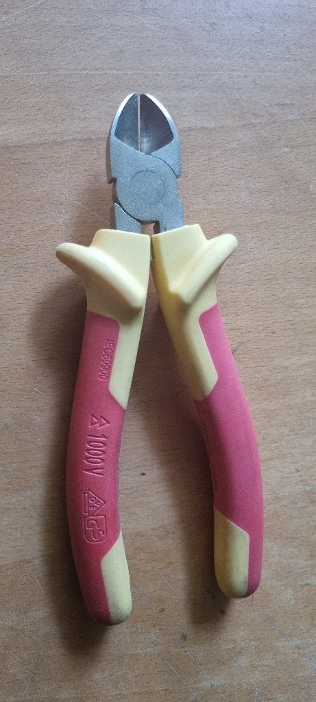 Knipex Kniptang 1000 Volt voldoet aan de IEC 60900 norm,, Ophalen of Verzenden, Nieuw, Tang, Knipex
