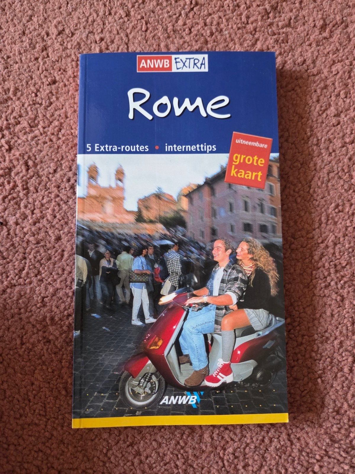 te koop ANWB Extra Reisgids Rome met uitneembare kaart, Europa, Ophalen of Verzenden, Zo goed als nieuw, Reisgids of -boek