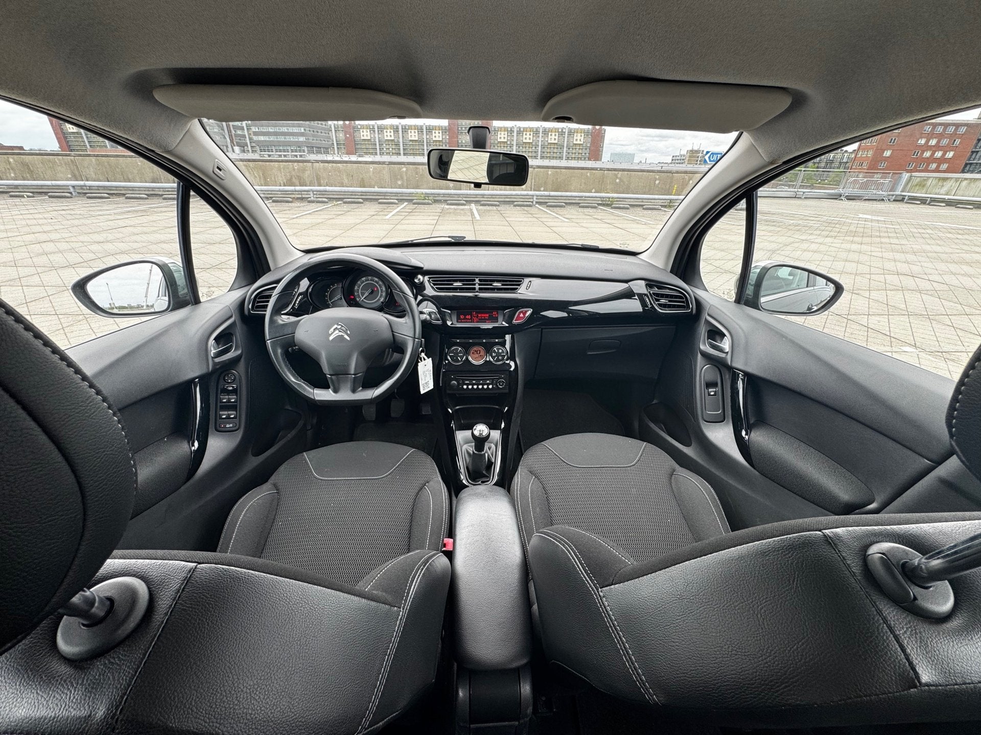 Citroen C3 1.2 VTi Collection CLIMA CRUISE PDC NAP DEALEROND, Auto's, Voorwielaandrijving, Euro 5, Stof, Zwart