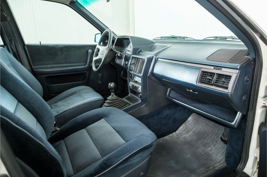 Audi 100 1.8 injectie (bj 1987), foto 12