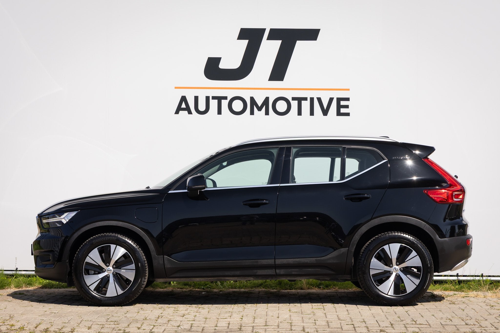 Volvo XC40 Plug in Hyb 1.5 T5 Rech Inscr Exp cruise control, Euro 6, 1712 kg, 179 pk, Zwart