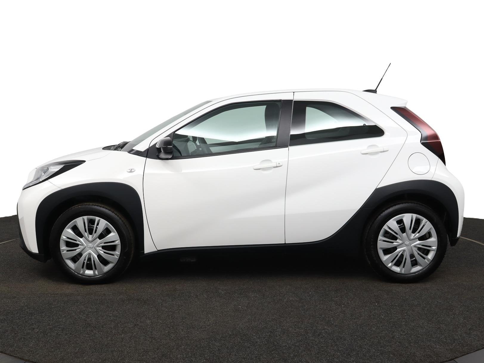 Toyota Aygo X 1.0 VVT-i MT Play | Adaptive Cuise Control | A, Auto's, Toyota, 12 maanden, Stof, Gebruikt, Euro 6