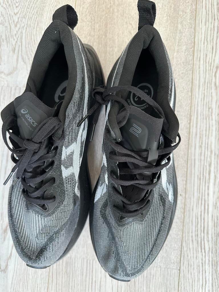 Asics Superblast 2 Hardloopschoenen, Hardloopschoenen, Ophalen of Verzenden, Zo goed als nieuw, Hardlopen