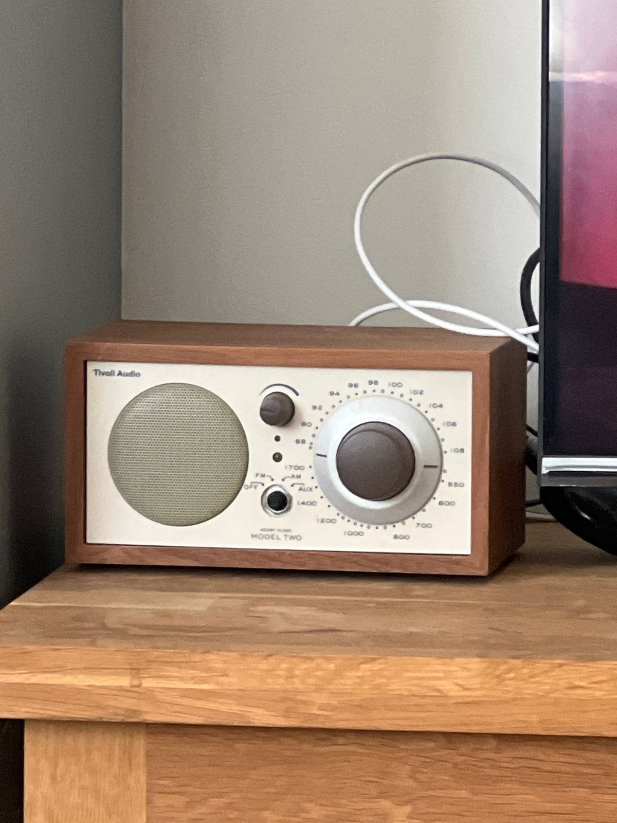 Tivoli Audio Model Two Radio - Klassiek Design, Ophalen, Zo goed als nieuw, Radio