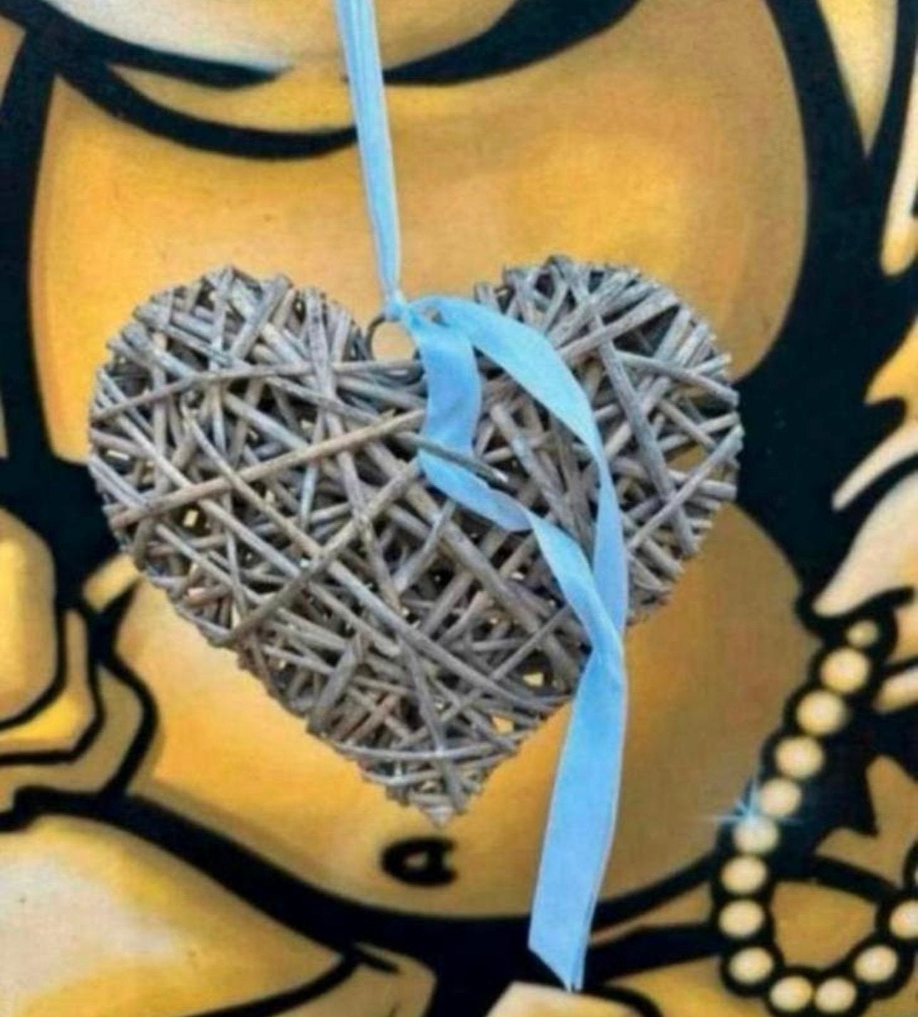 Nieuw: rieten hart met wit lint - rotan hart - groot formaat, Ophalen of Verzenden
