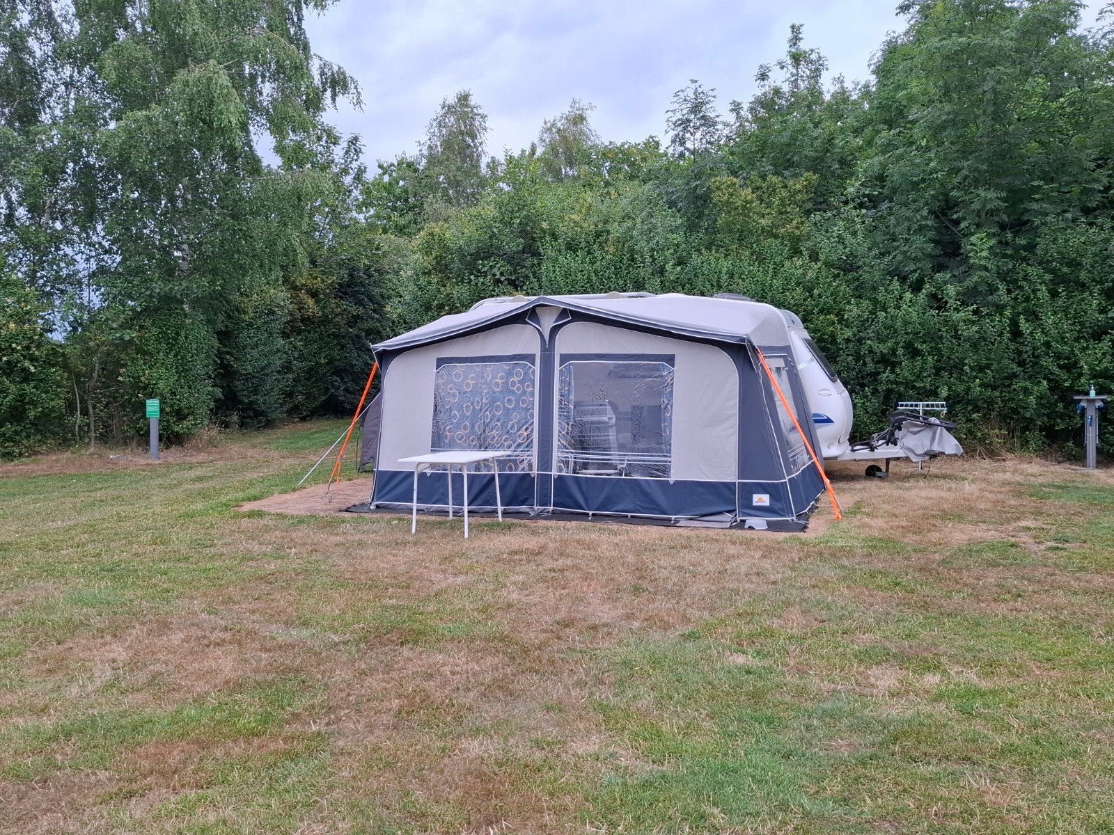 Dorema Holiday voortent maat 10 met easy grip frame, Ophalen, Gebruikt, Dorema