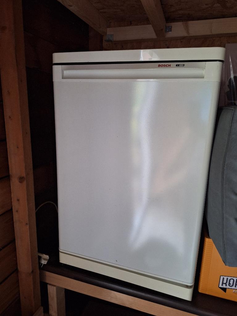 Vriezer Bosch tafelmodel, Witgoed en Apparatuur, Vriezers en Diepvrieskisten, Gebruikt, Minder dan 60 cm, Vrijstaand, Ophalen