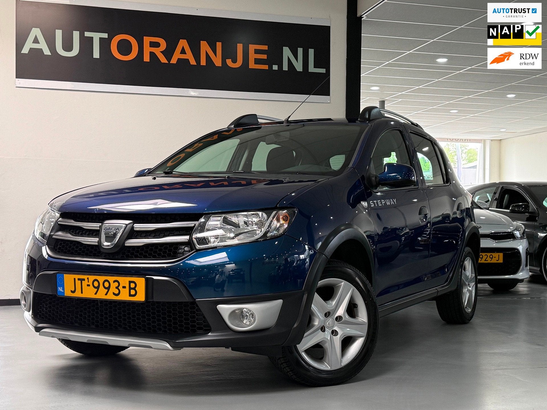 Dacia Sandero 0.9 TCe Easy-R Stepway Lauréate-Automaat-Airc, Auto's, 898 cc, Euro 6, Blauw, Origineel Nederlands