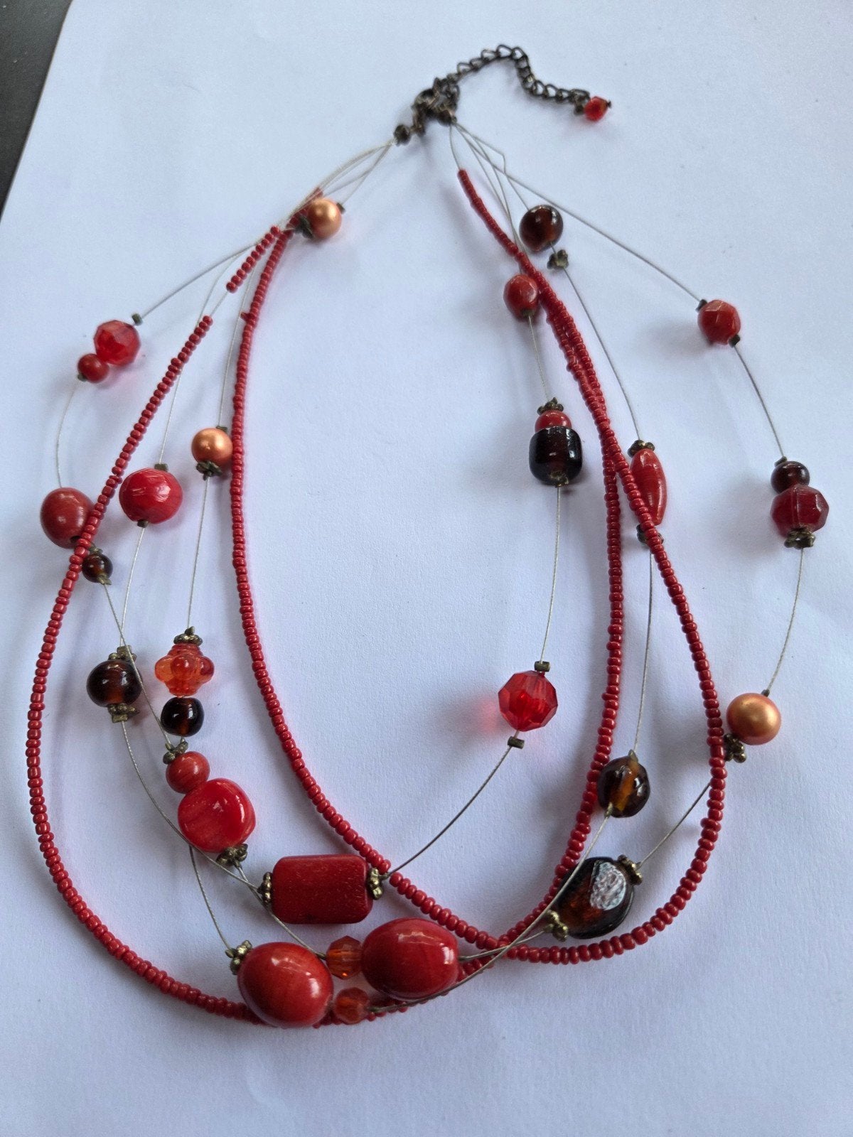 vintage ketting met o.a bloedkoraal, Verzenden, Zo goed als nieuw, Rood, Steen of Mineraal