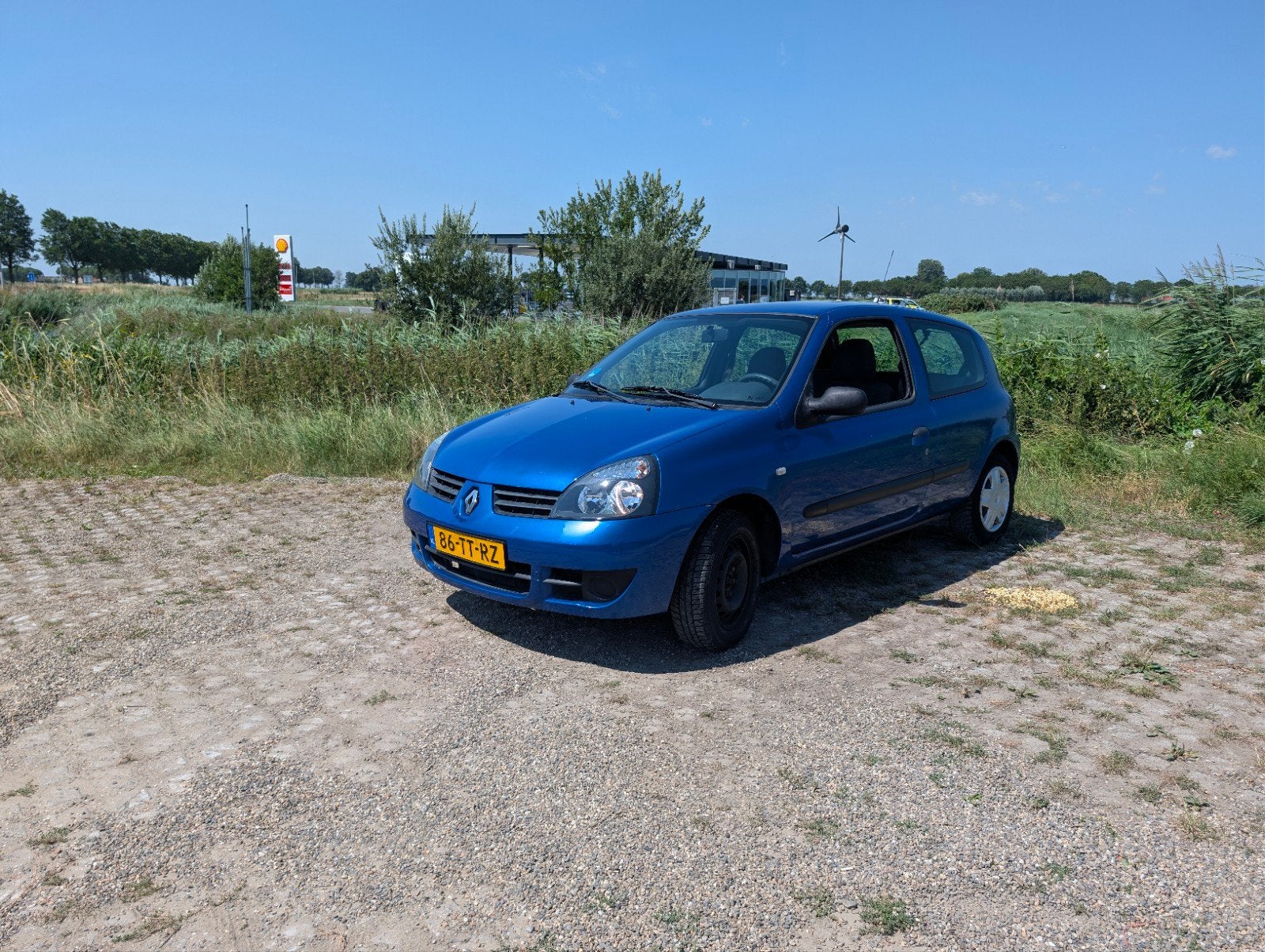 Renault Clio 1.2 RN 3DR apk tot april "27, Voorwielaandrijving, 31 €/maand, 4 cilinders, Origineel Nederlands