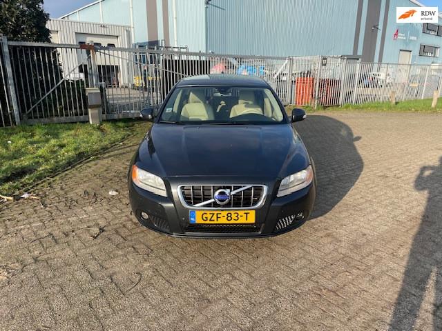 Volvo V70 1.6D DRIVe Kinetic, Auto's, Volvo, Voorwielaandrijving, Euro 5, 1512 kg, Gebruikt