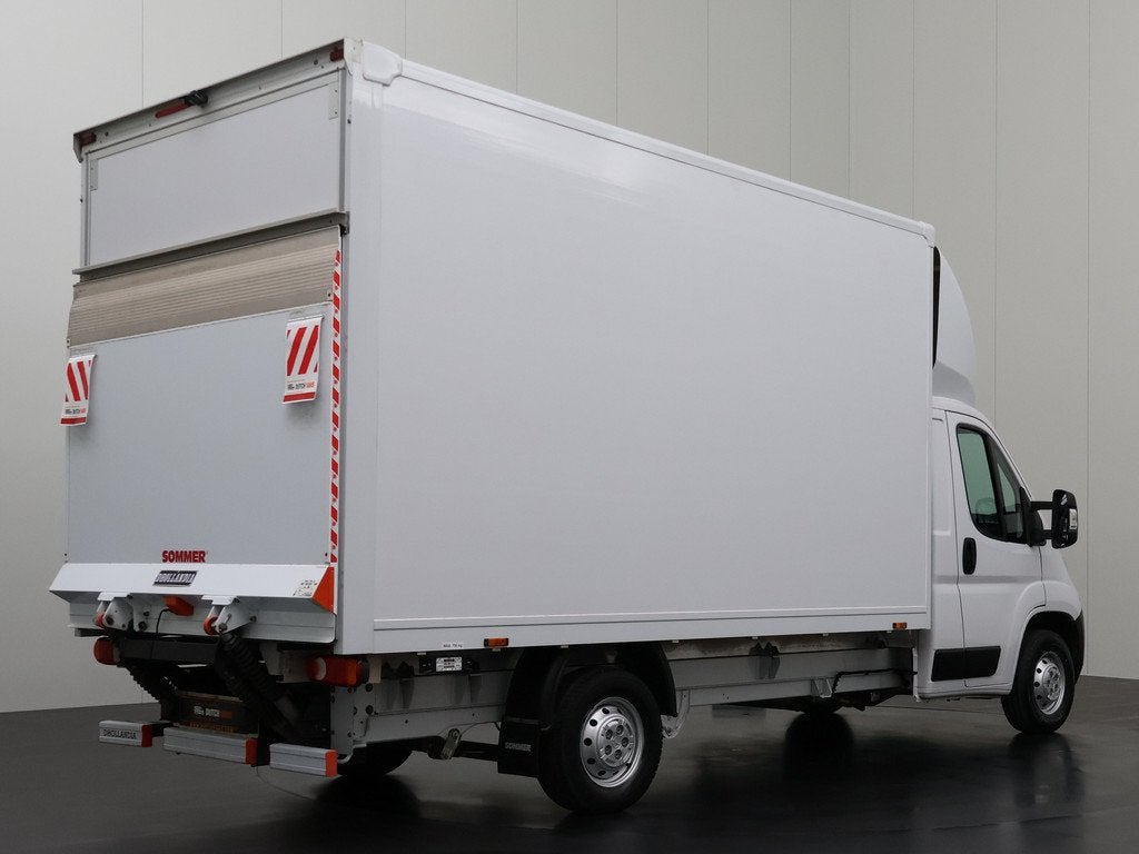 Opel Movano 140PK Bakwagen | Laadlift | Dakspoiler | Camera, Auto's, Voorwielaandrijving, Stof, Gebruikt, 2500 kg