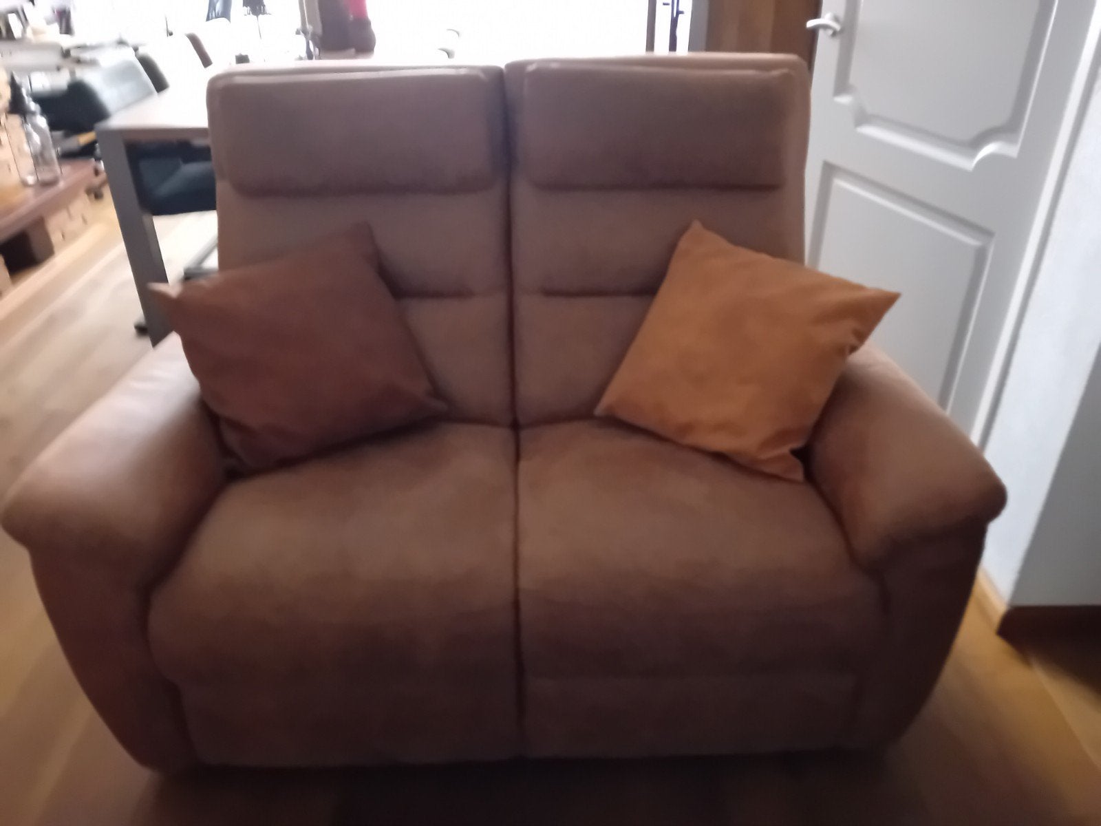banken ,twee zitsbank en drie zitsbank, Ophalen, Gebruikt, Stof, Modern, Comfort