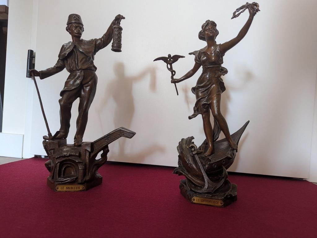 2 beelden le mineur en le commerce, Antiek en Kunst, Ophalen of Verzenden, Beeld, 20 - 50 cm, Bruin