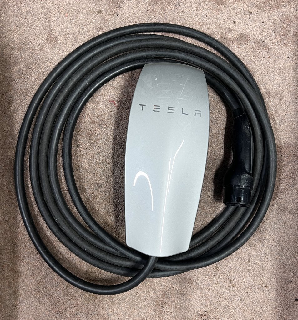 Tesla Gen 2 Wall Connector, 7.5m laadkabel, Ophalen, Gebruikt, Laadpaal en Laadkabel