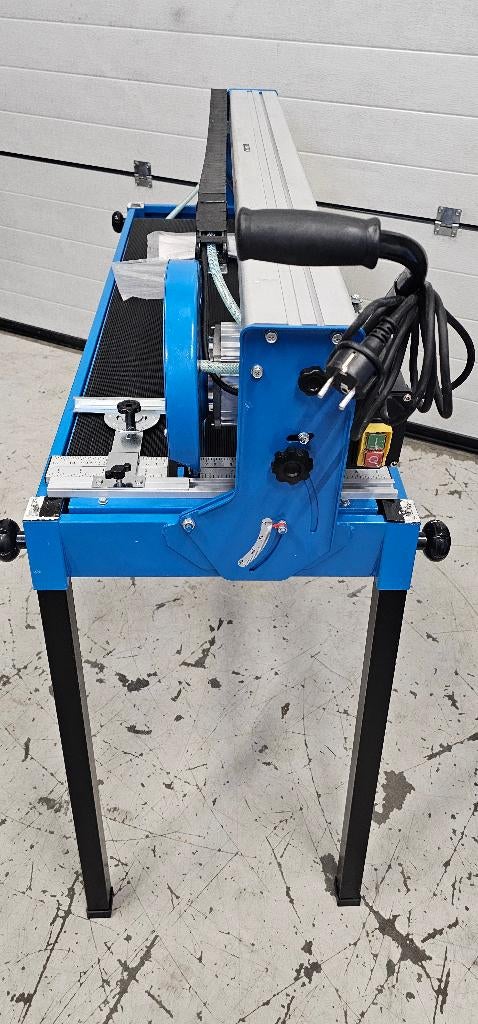 HBM Tegelzaagmachine - Tegelsnijder - 920 mm.- 1200 Watt, Overige typen, Zo goed als nieuw, Minder dan 5 m², Overige materialen