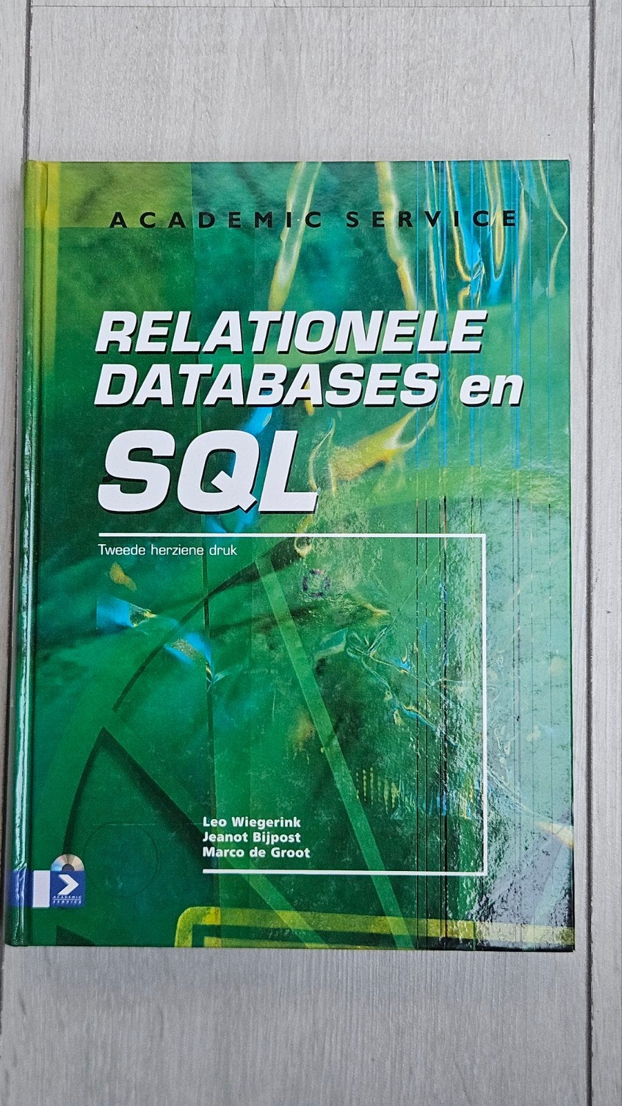 Relationele Databases en SQL - Tweede herziene druk, Leo Wiegerink, Jeanot Bijpost, Marco de Groot, Zo goed als nieuw, Beta, HBO