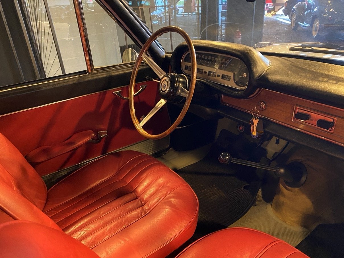 Lancia Flavia Boxer - Dubbele carburator (bj 1962), foto 10