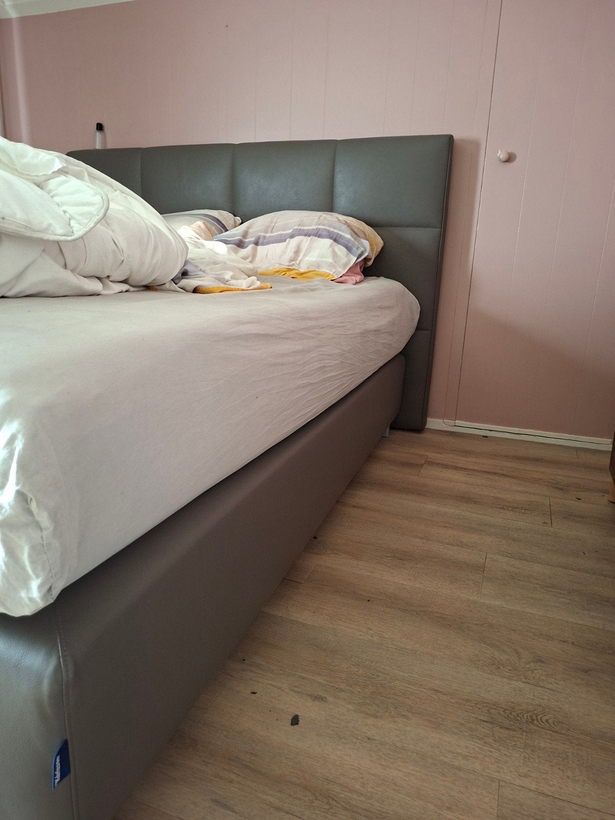 Foto 7 van Tweepersoonsbed - boxspring met hoofdbord - merk K