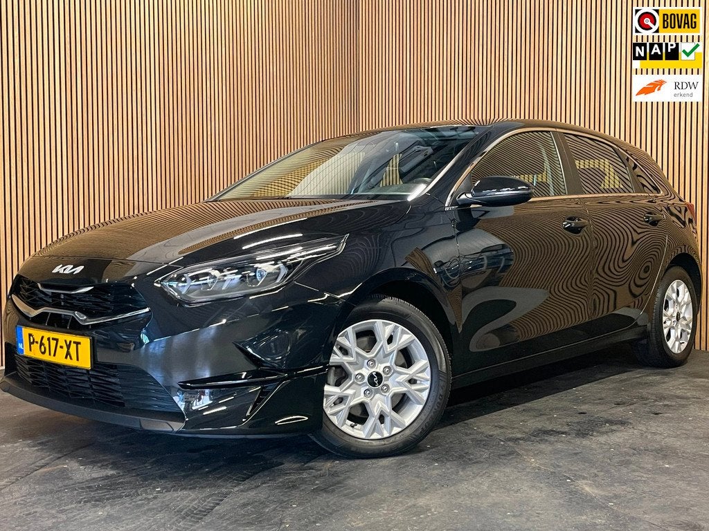 Kia Ceed 1.0 T-GDi MHEV DynamicLine|120PK|AUTOMAAT|APPLE CAR, Auto's, Kia, 1272 kg, Stof, Gebruikt, Zwart