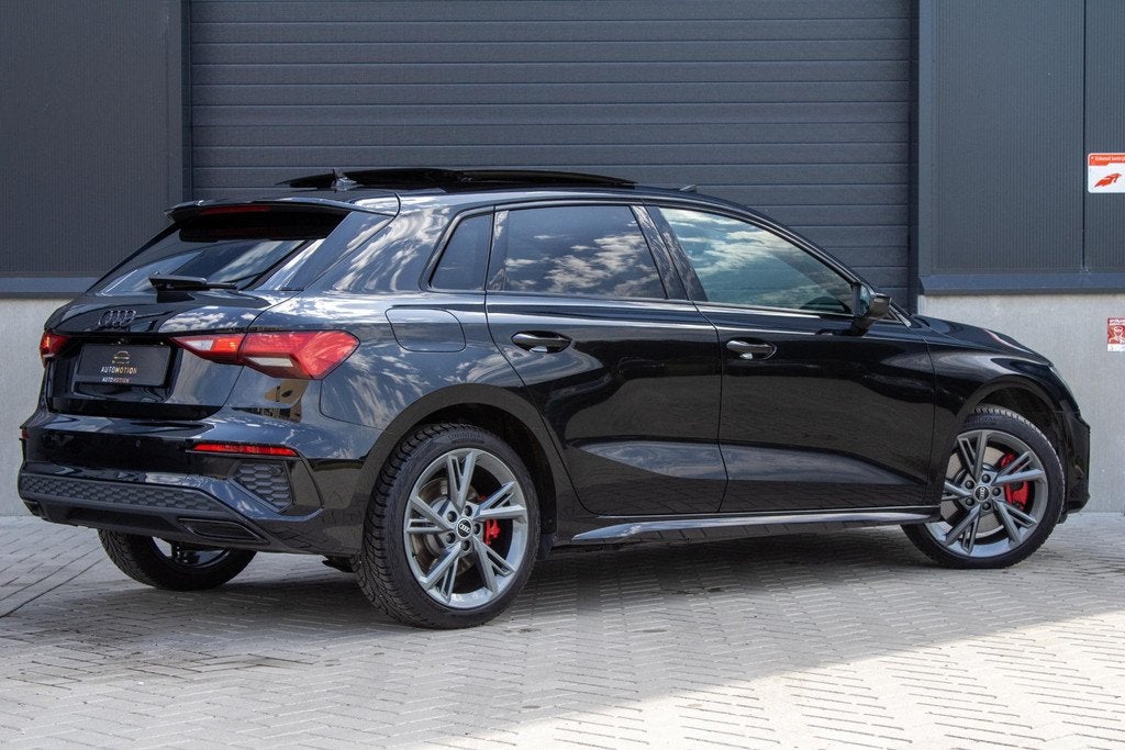 Audi A3 Sportback 45 TFSIe Sline Compt PANO CAMERA STOELVERW, Auto's, Audi, Gebruikt, Euro 6, 4 cilinders, Met garantie (alle)