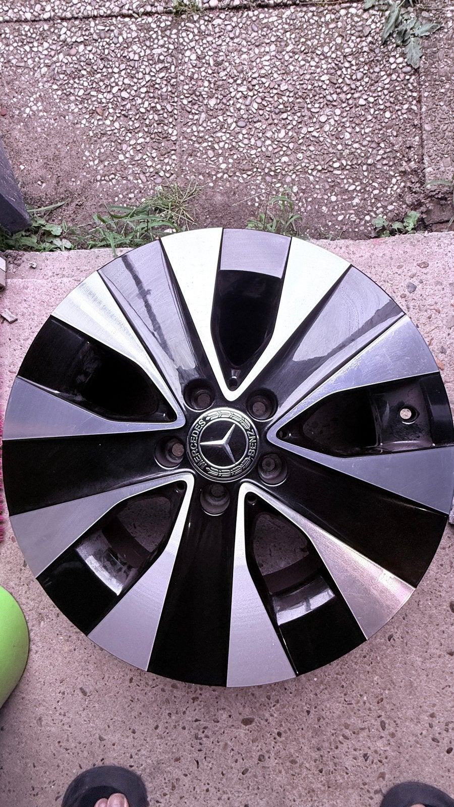 4x17 inch originele Mercedes Benz Vito 2024 met banden, Auto-onderdelen, Ophalen