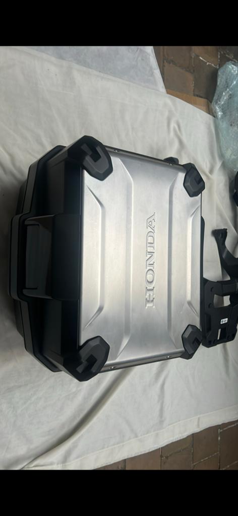 Honda xadv koffer en rek, Ophalen of Verzenden