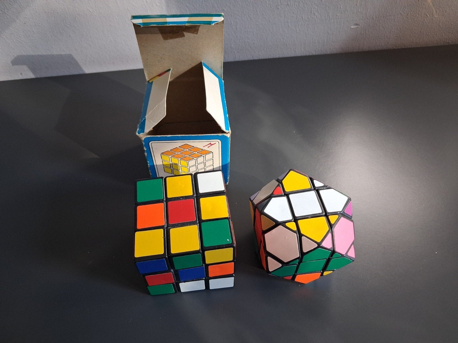 Rubik's kubus en Megaminx puzzel set, Ophalen of Verzenden, Minder dan 500 stukjes, Gebruikt, Rubik's of 3D-puzzel