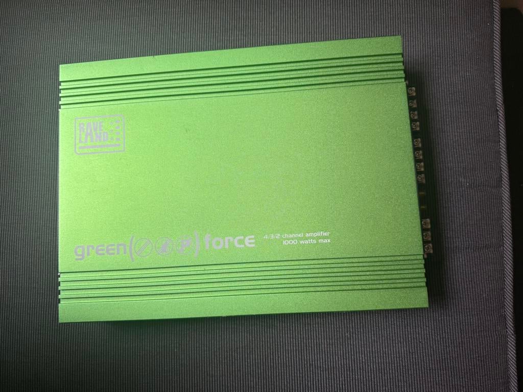 Rave Land Green Force 4 kanaals auto Versterker, Auto diversen, Ophalen of Verzenden, Zo goed als nieuw