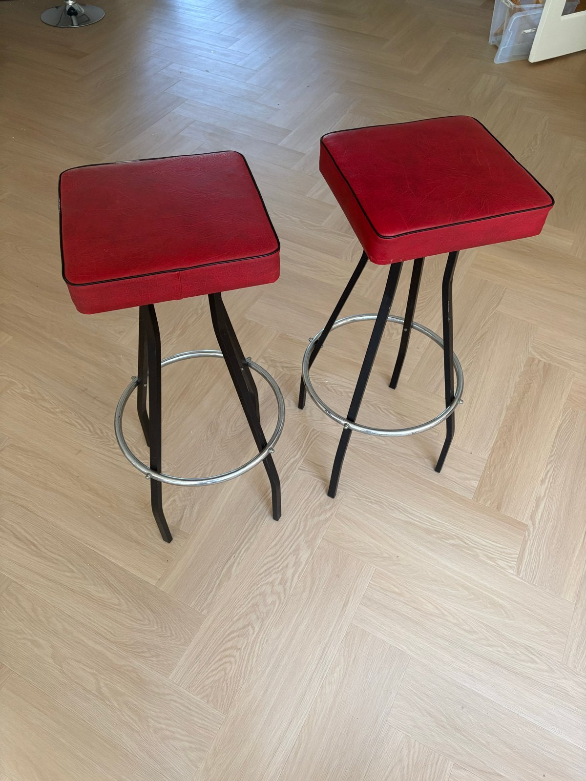 Set van 2 Vintage Retro Barkrukken, Huis en Inrichting, Barkrukken, Gebruikt, 60 tot 90 cm, Metaal, 2 krukken, Met voetsteun, Ophalen