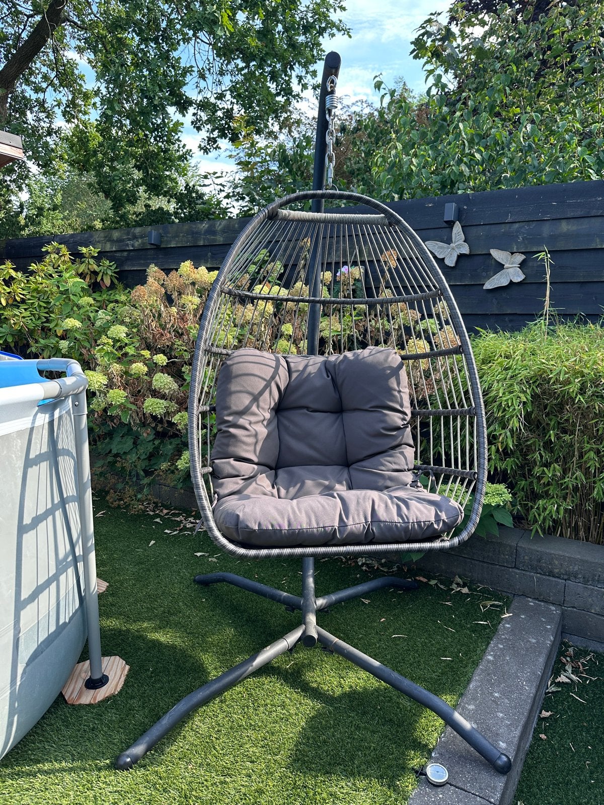 Comfortabele hangstoel met kussen - ei vorm, Ophalen, Zo goed als nieuw, Wicker