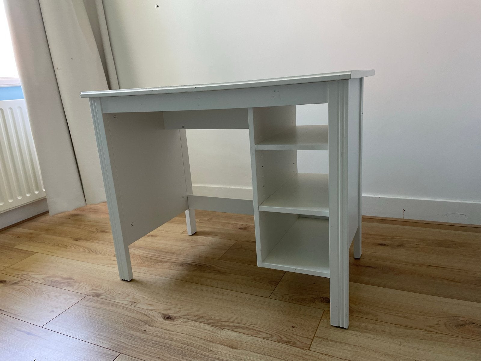 Wit bureau voor meiden met opbergvakken, Ophalen, Opbergruimte, Gebruikt, Kinderbureau