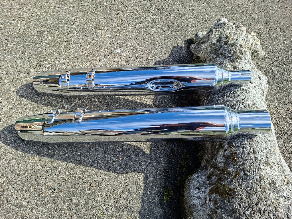 Harley Davidson Touring (M8) 2017 en up. Originele uitlaten., Motoren, Onderdelen | Harley-Davidson, Ophalen of Verzenden, Nieuw