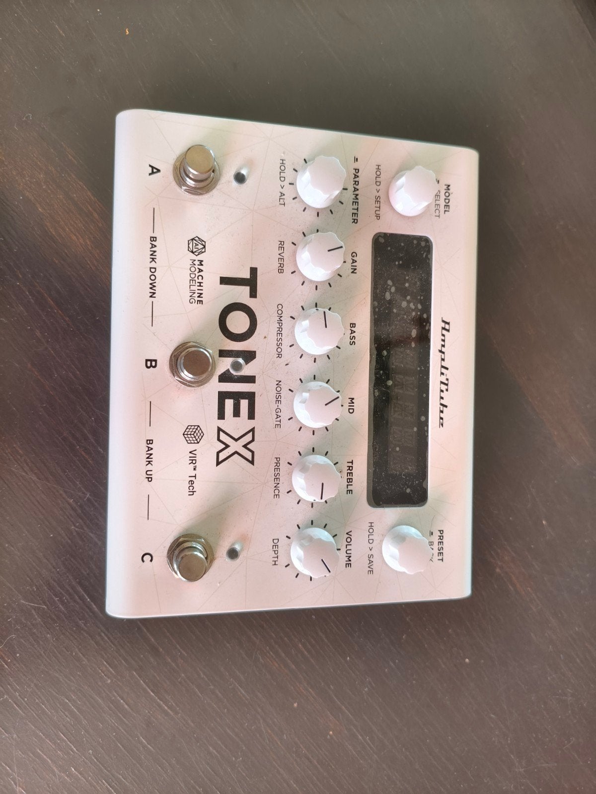 TONEX Anniversary Limited Edition IK Multimedia, Ophalen of Verzenden, Zo goed als nieuw, Multi-effect