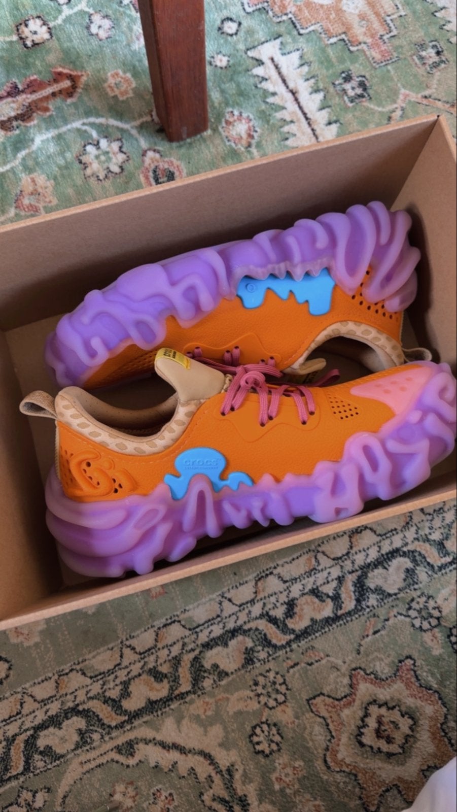Crocs x Salehe Bembury Juniper Maat 41/42, Ophalen of Verzenden, Nieuw, Oranje, Slippers