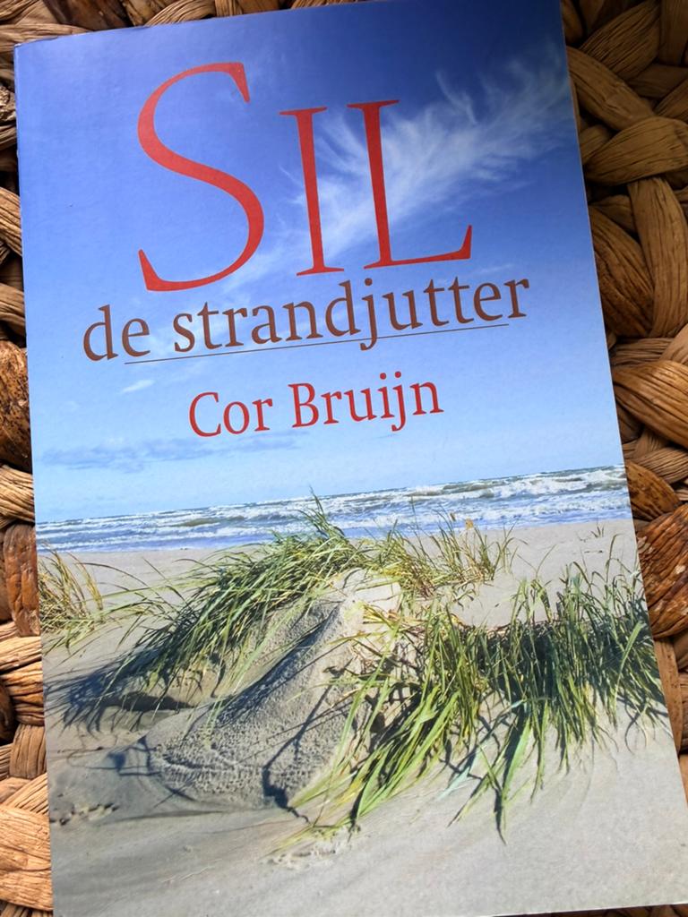 Sil de strandjutter - Cor Bruijn (roman), Ophalen of Verzenden, Nieuw, Nederland