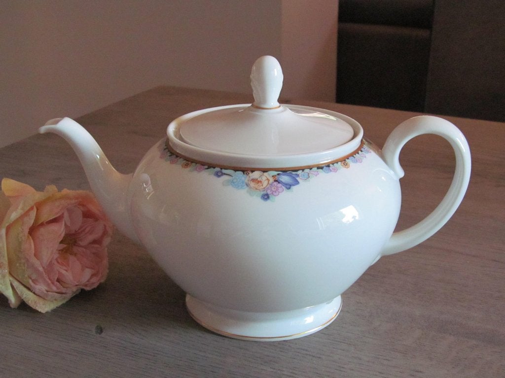 Rosenthal Classic Rose Theepot 1,5 ltr, Keramiek, Overige typen, Ophalen of Verzenden, Zo goed als nieuw