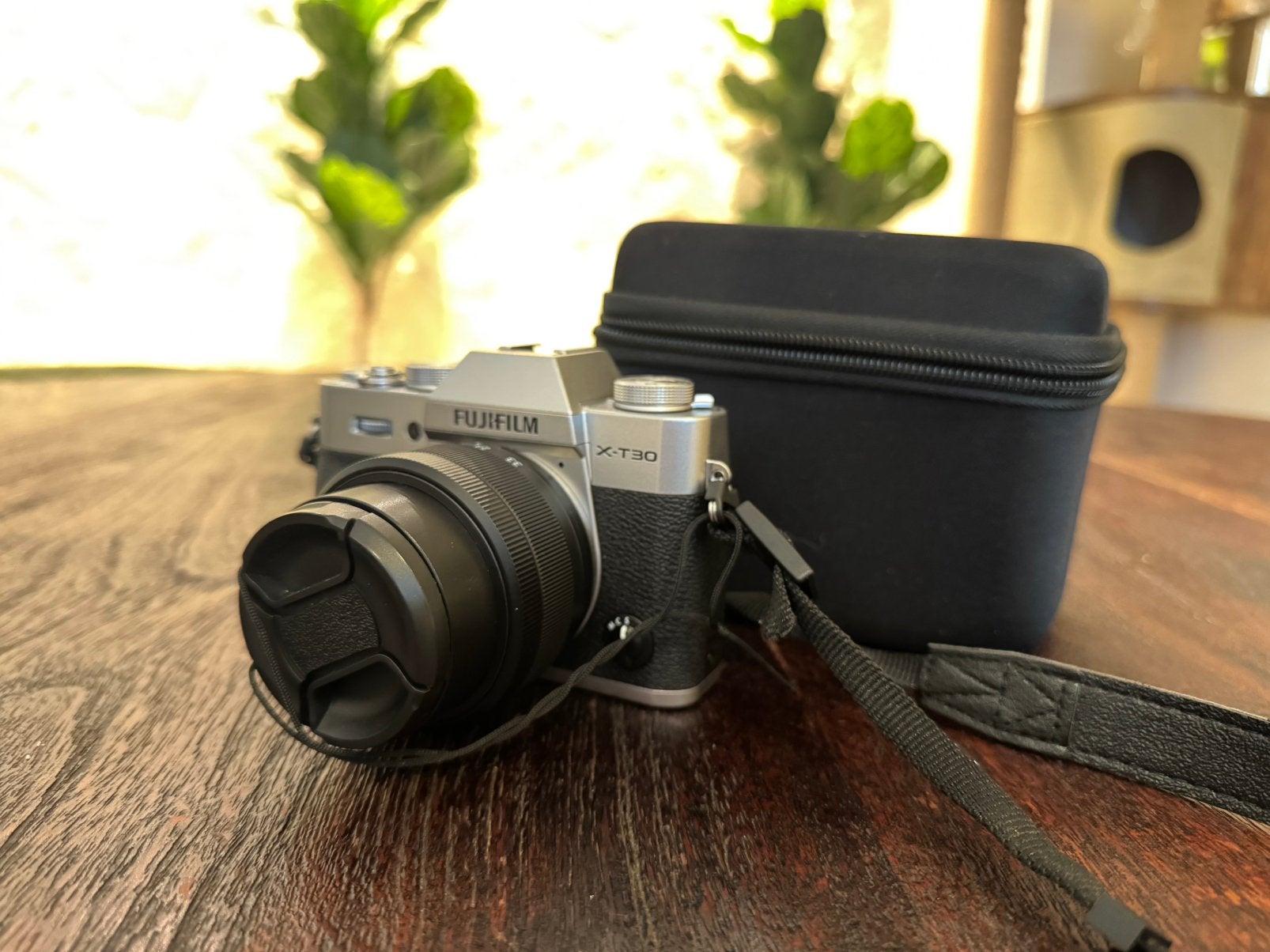 Fujifilm X-T30 III in de kleur zilver + Fujifilm XC 13-33mm, Ophalen, Zo goed als nieuw