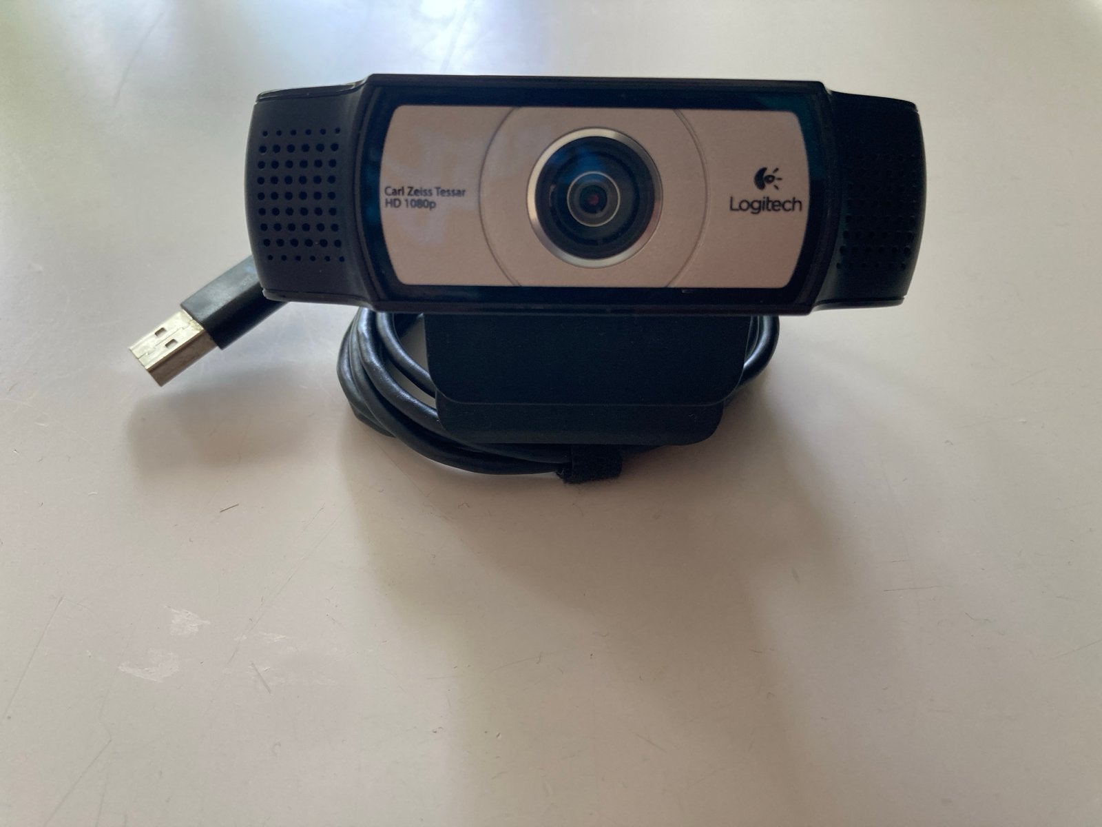 Logitech C930e Webcam, Ophalen of Verzenden, Zo goed als nieuw, Windows, Monitorclip