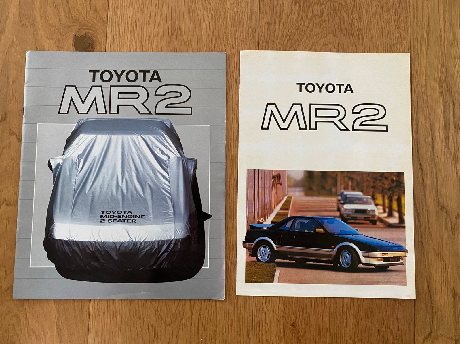 Set van 2 folders Toyota MR2, Ophalen of Verzenden, Zo goed als nieuw, Toyota