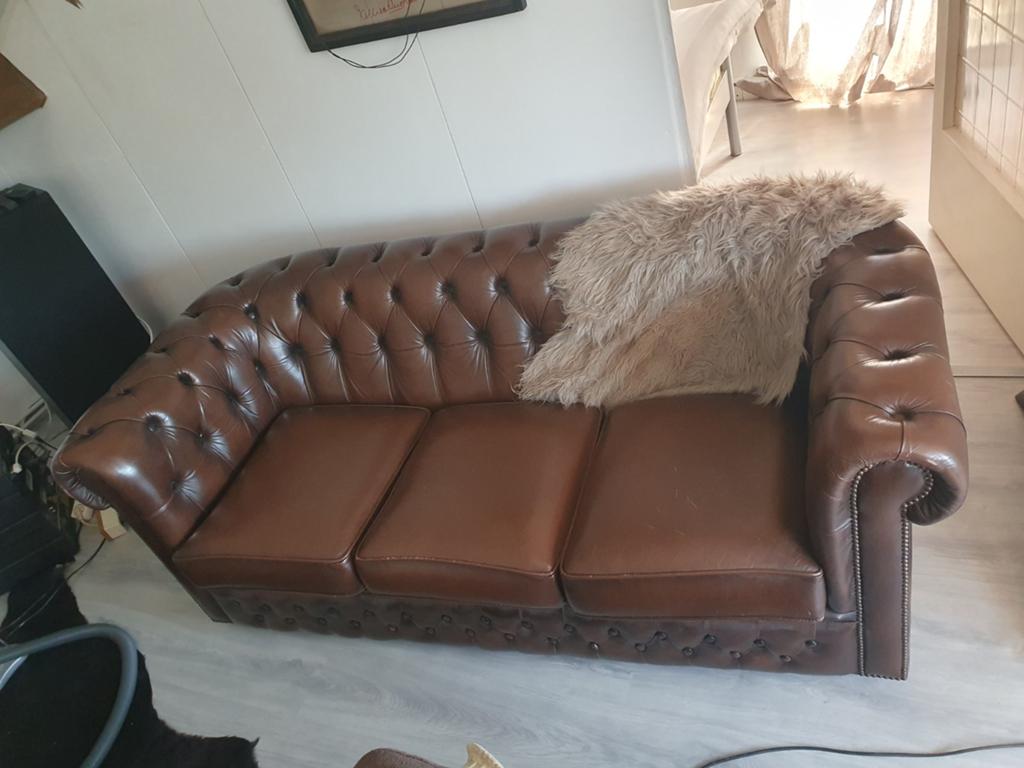 Chesterfield bank exclusief  mooie bruin, Ophalen, 75 tot 100 cm, Tweepersoons, 150 tot 200 cm