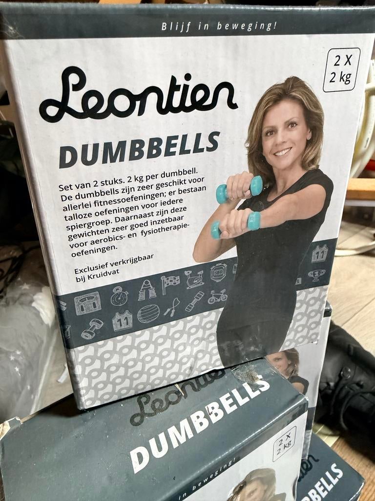 Leontien dumbbells 2x 2 kg (8 pakketten), Ophalen of Verzenden, Nieuw, Armen, Dumbbell