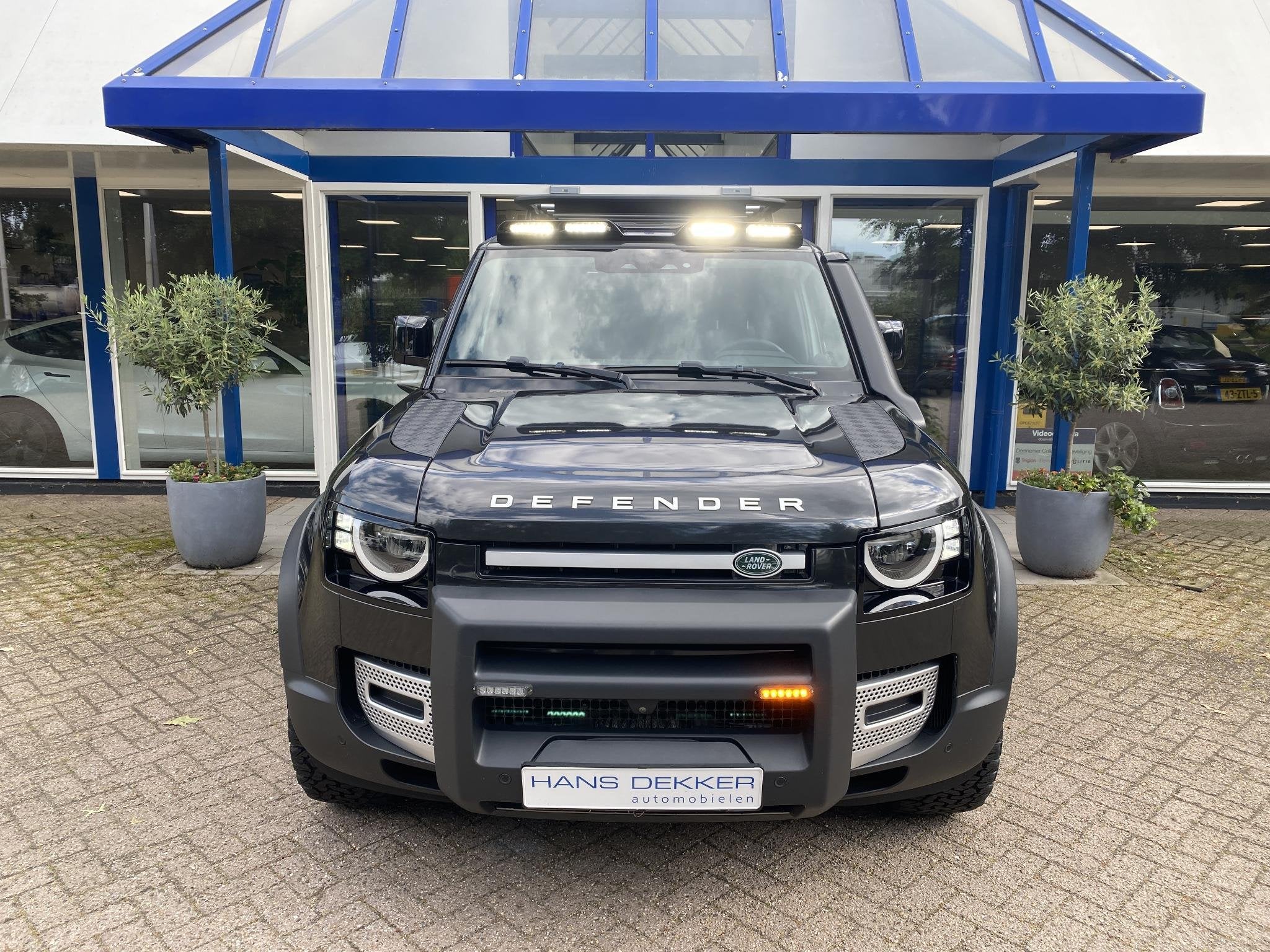 Land Rover Defender 3.0 D200 110 MHEV Urban Pakket / Zeer st, Auto's, Land Rover, Stof, Gebruikt, Origineel Nederlands, Diesel