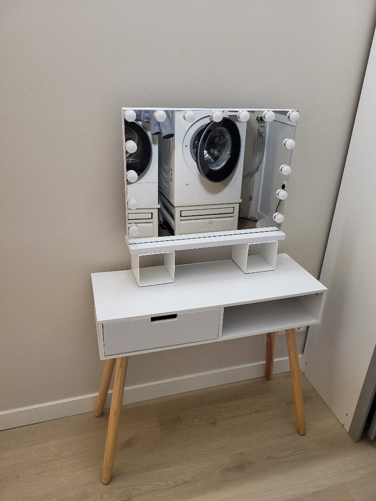 Make up tafel met Hollywood spiegel, Ophalen, Zo goed als nieuw, Wit, Gehele gezicht