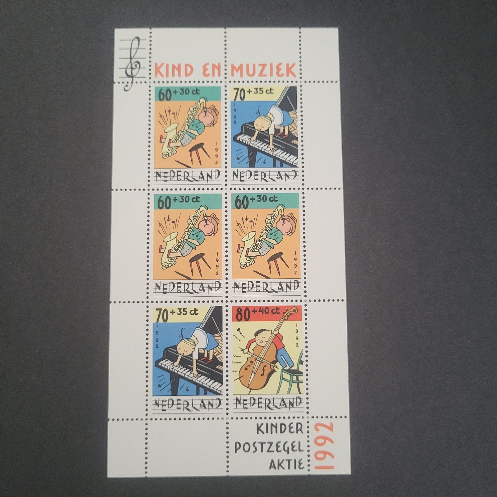 Kinderpostzegels 1992 - Kind en Muziek, Postzegels en Munten, Postzegels | Nederland, Verzenden, Na 1940, Postfris