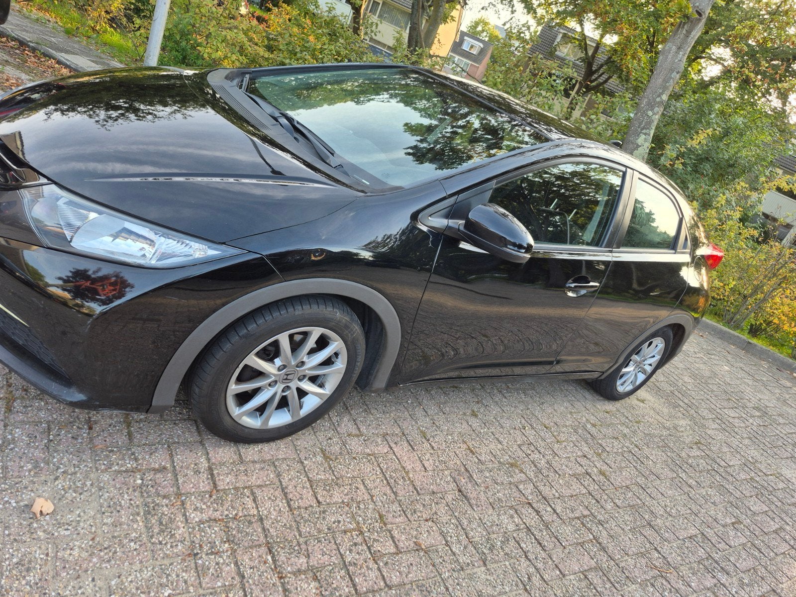 Honda Civic 1.4 I 5DR 2012 Zwart, Voorwielaandrijving, Stof, Zwart, 4 cilinders