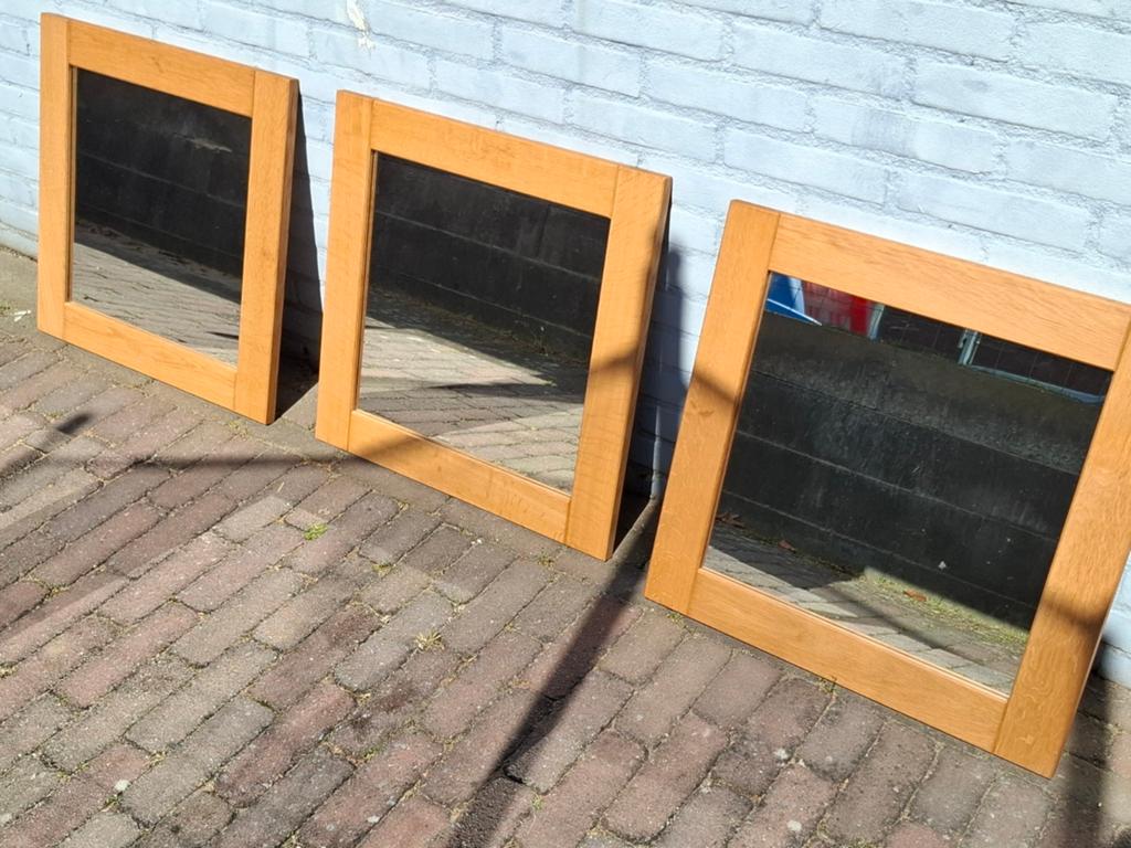 3 zeer nette spiegels, Doe-het-zelf en Verbouw, Raamkozijn, Zo goed als nieuw, Hout, Ophalen